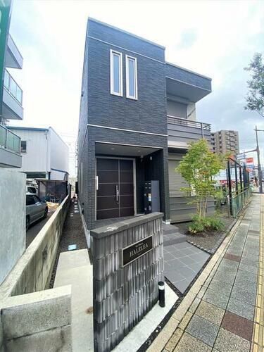 ＨＡＬＥＬＥＡ 2階建