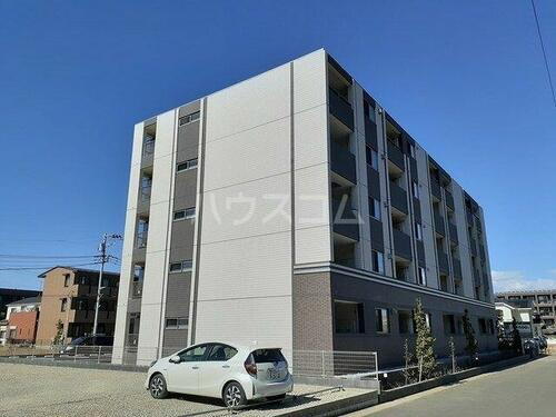 千葉県流山市おおたかの森北２丁目 築1年10ヶ月 5階建