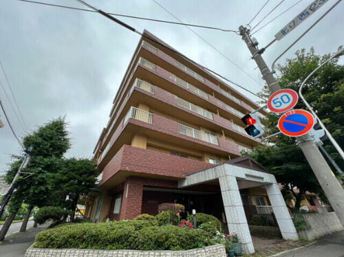 北海道札幌市中央区北七条西２３丁目 6階建 築35年4ヶ月
