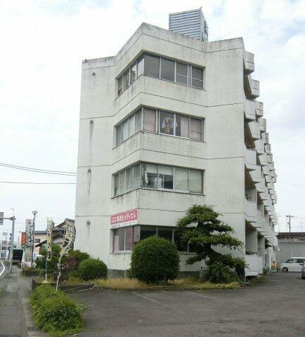 新日本ビル 4階建