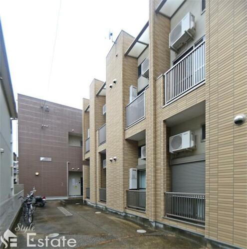 愛知県名古屋市守山区更屋敷 2階建 築16年4ヶ月