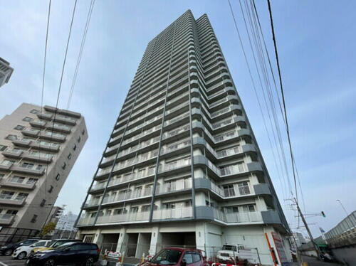 北海道札幌市中央区南九条西１丁目 30階建 築16年5ヶ月