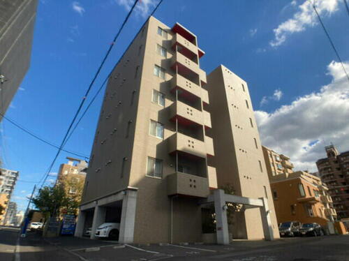 北海道札幌市中央区南四条西２６丁目 7階建 築19年6ヶ月