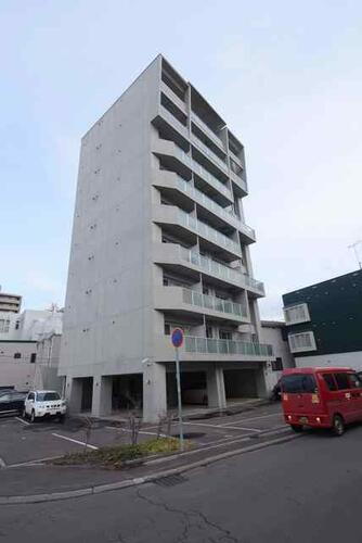 ＣＡＳＡ・ＶＩＬＬＡＧＥ 9階建