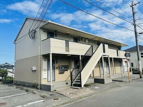 ルーチェＡｍｉ 2階建