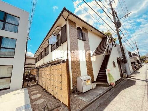 コーポ家根松 2階建