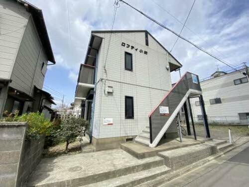 ロフティ小林 2階建