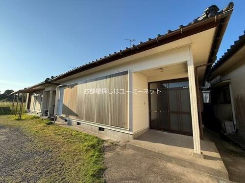 鹿児島県姶良市三拾町 平屋建て