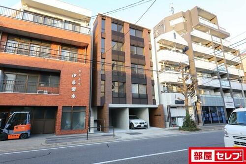 ＷＥＬＬ　ＣＯＵＲＴ　ＫＡＮＤＡ 5階建