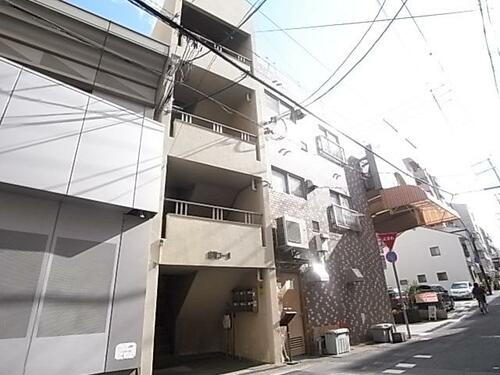 兵庫県神戸市灘区倉石通２丁目 3階建