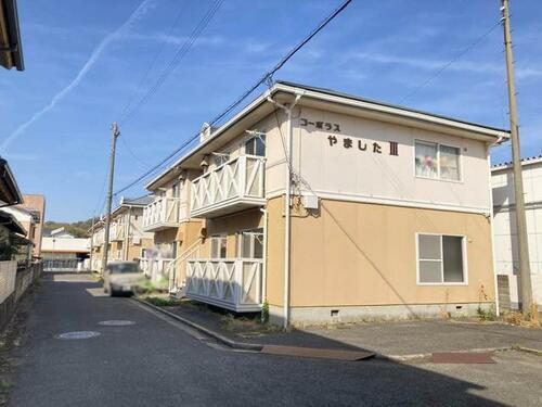 コーポラスやました　Ⅲ棟 2階建