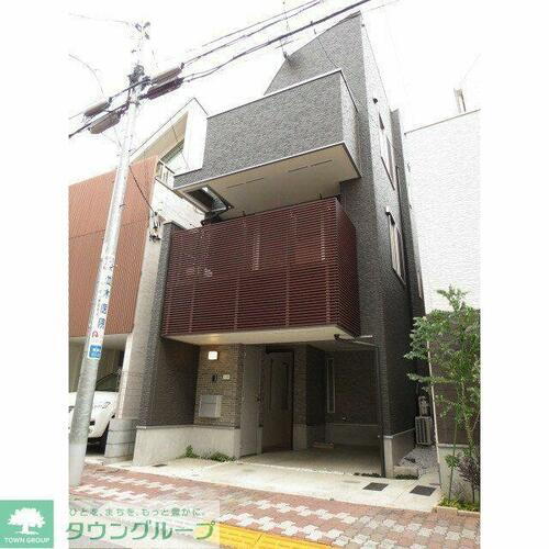 東京都大田区東雪谷５丁目 3階建