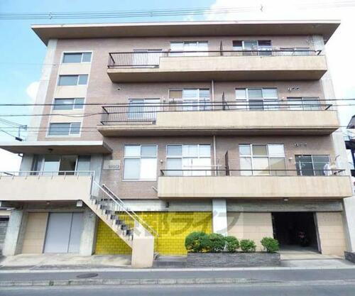 マンション上治 4階建