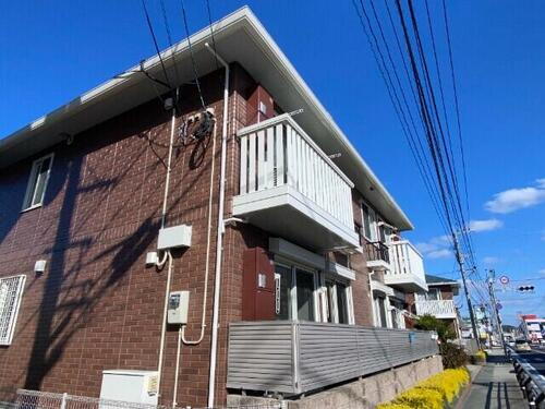 ボヌール　アンドゥロワＡ棟 2階建