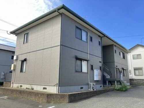 ソレイユ三苫　Ｂ棟 2階建