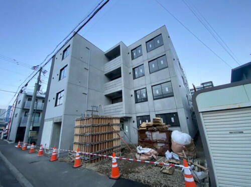 北海道札幌市中央区南十六条西９丁目 4階建 築2年6ヶ月