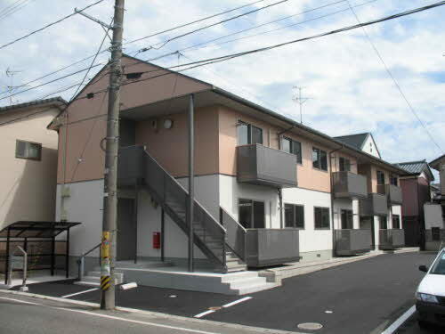 新潟県新潟市中央区近江３丁目 2階建 築16年11ヶ月