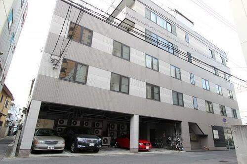 香川県高松市錦町１丁目 賃貸アパート