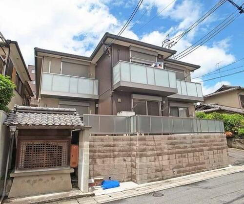 ドミール山科 2階建