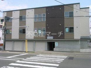 北海道札幌市北区北二十九条西１１丁目 3階建 築13年2ヶ月