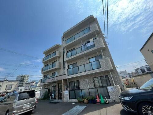 北海道札幌市北区北二十八条西１３丁目 賃貸マンション