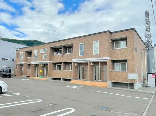 北海道札幌市手稲区西宮の沢四条２丁目 2階建 築16年1ヶ月