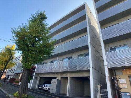 北海道札幌市中央区南九条西１６丁目 5階建 築13年4ヶ月