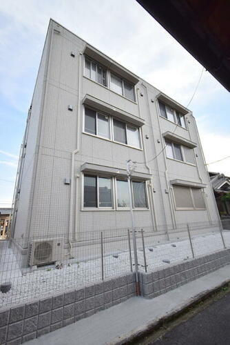 奈良県大和高田市今里町 3階建 築6年6ヶ月