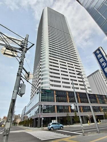 北海道札幌市北区北八条西１丁目 地上48階地下2階建 