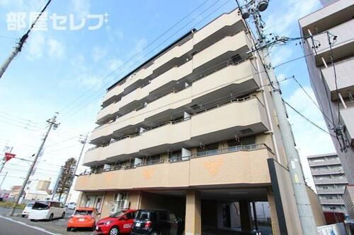 サンライズ入場 6階建