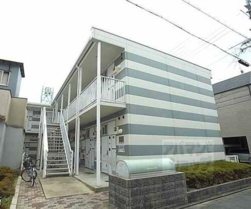 レオパレス堀川 2階建