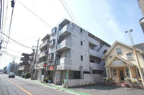福岡県福岡市東区若宮４丁目 4階建