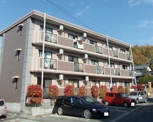 熊本県熊本市中央区黒髪５丁目 3階建 築22年5ヶ月