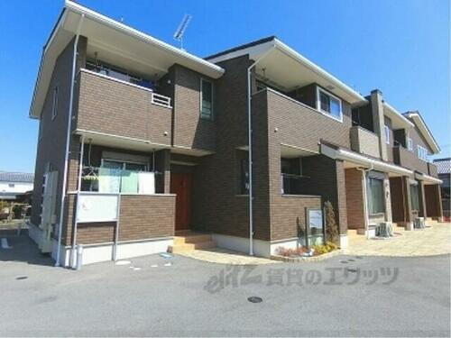 滋賀県東近江市西中野町 築7年5ヶ月 2階建