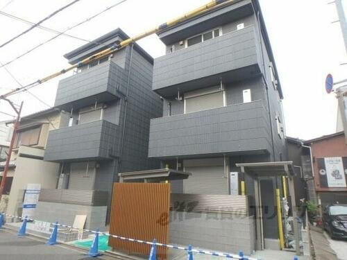 京都府京都市中京区壬生松原町 3階建 築2年6ヶ月