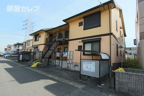 愛知県名古屋市中川区江松１丁目 賃貸アパート
