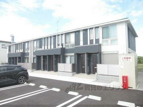 滋賀県犬上郡豊郷町大字大町 賃貸アパート