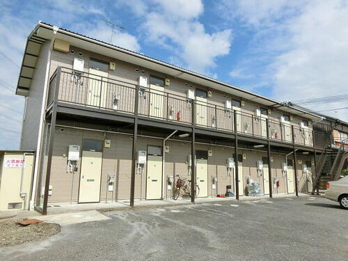 コーポ新城 2階建