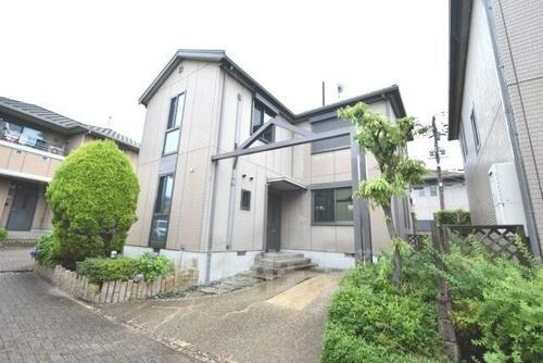 大阪府堺市西区浜寺元町５丁 2階建