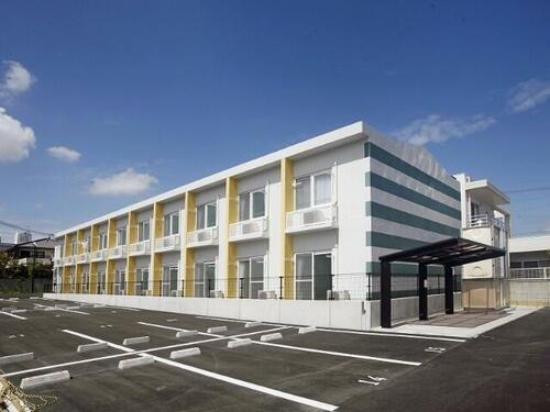 沖縄県うるま市みどり町３丁目 賃貸アパート