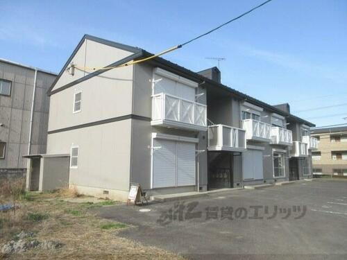 滋賀県大津市桜野町１丁目 2階建