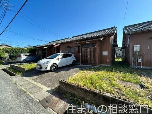 愛知県岡崎市矢作町字北河原 平屋建て