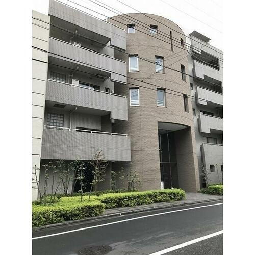 東京都新宿区新小川町 地上6階地下1階建