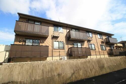 岡山県岡山市東区中尾 築8年4ヶ月 2階建