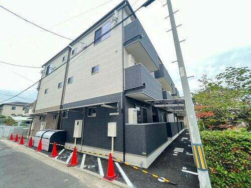 Ｐｅａｃｈ．Ｂ 3階建