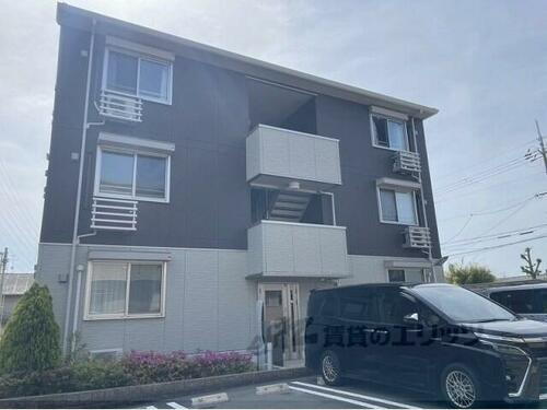 大阪府交野市私部６丁目 築11年4ヶ月 3階建