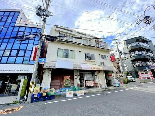 大阪府吹田市千里山東２丁目 4階建 築52年1ヶ月