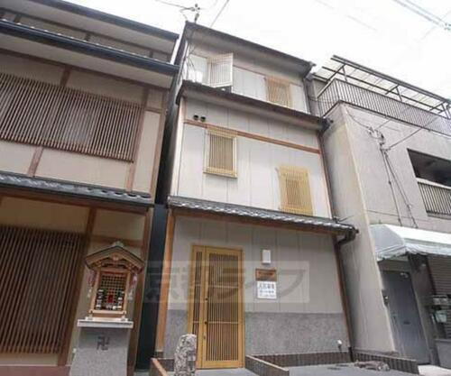 サンクレスト
