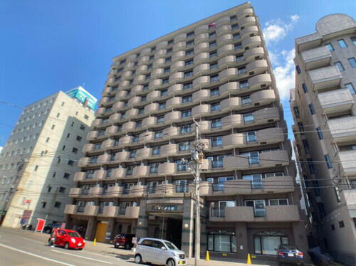 北海道札幌市中央区南五条東３丁目 14階建 築18年6ヶ月