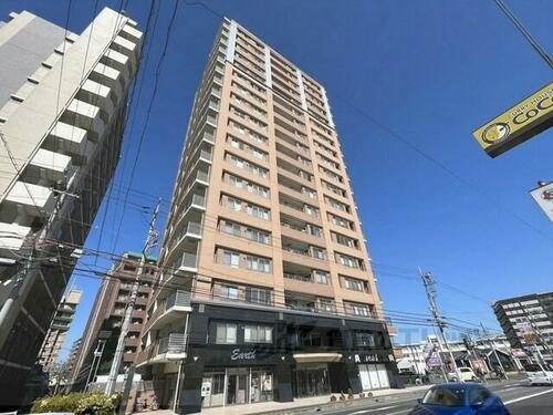 滋賀県草津市野路１丁目 築21年9ヶ月 19階建